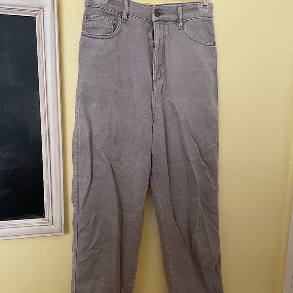 H&M Grey Twill Mom Jean Style Pants - Picture 1 of 2